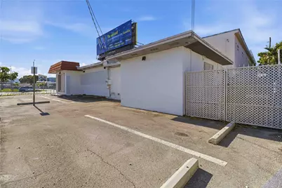 470 NW 22nd Ave, Miami, FL 33125 - Photo 1