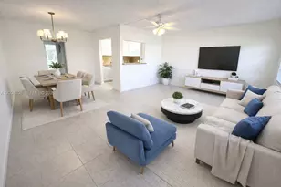 254 Mansfield G, Boca Raton, FL 33434 - Photo 3