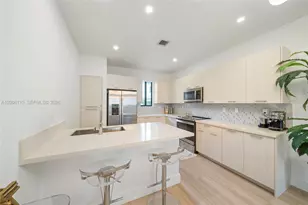 4648 NW 83rd Ave, Doral, FL 33166 - Photo 11