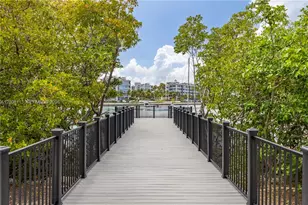 1800 Sunset Harbour Dr, Miami Beach, FL 33139 - Photo 33