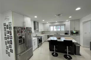 4161 SW 102nd Ave, Miami, FL 33165 - Photo 9