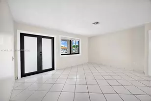 10320 SW 38th Terrace, Miami, FL 33165 - Photo 5
