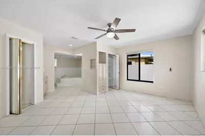 10320 SW 38th Ter, Miami, FL 33165 - Photo 13