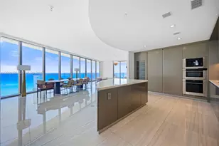 18975 Collins Ave, Sunny Isles Beach, FL 33160 - Photo 5