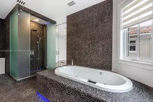 3949 194th Ln, Sunny Isles Beach, FL 33160 - Photo 23