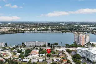 1155 NE 184th St, Miami, FL 33179 - Photo 37