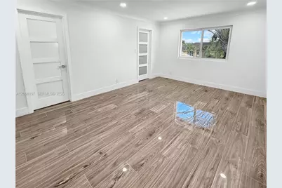 2181 SW 117th Ter, Davie, FL 33325 - Photo 23
