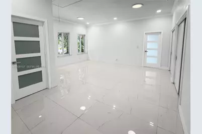 2181 SW 117th Ter, Davie, FL 33325 - Photo 17
