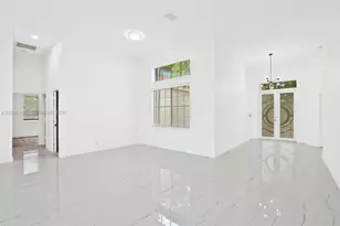 646 Heritage Dr, Weston, FL 33326 - Photo 15