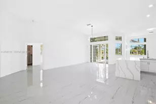 646 Heritage Dr, Weston, FL 33326 - Photo 13