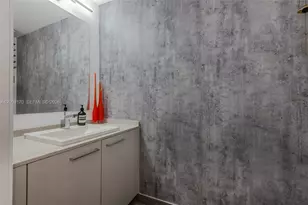 1010 Brickell Ave, Miami, FL 33131 - Photo 17