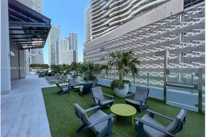 1010 Brickell Ave #4211, Miami, FL 33131 - Photo 39