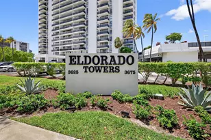3675 N Country Club Dr, Aventura, FL 33180 - Photo 31