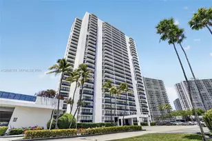 3675 N Country Club Dr, Aventura, FL 33180 - Photo 7