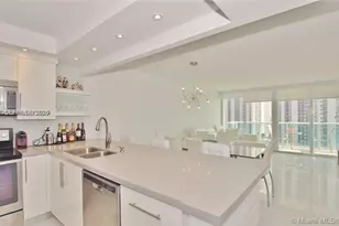 100 Bayview Dr, Sunny Isles Beach, FL 33160 - Photo 5