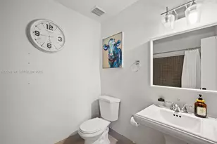 3951 Adra Ave, Doral, FL 33178 - Photo 21