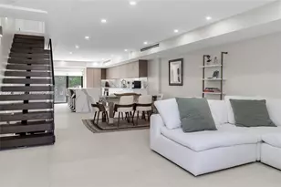6901 Edgewater Dr, Coral Gables, FL 33133 - Photo 17