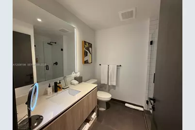 398 NE 5th St #4216, Miami, FL 33132 - Photo 9