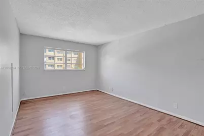2201 NW 41st Ave #208, Lauderhill, FL 33313 - Photo 5