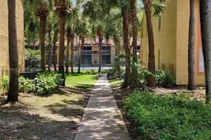 1154 Coral Club Dr, Coral Springs, FL 33071 - Photo 21