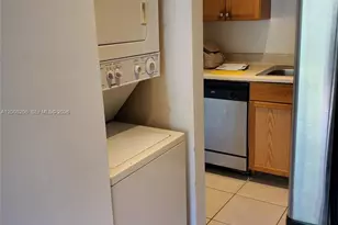 1154 Coral Club Dr, Coral Springs, FL 33071 - Photo 9