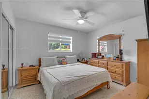 11206 SW 1st St, Sweetwater, FL 33174 - Photo 9