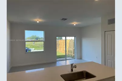 12436 NW 23rd Ct #12436, Miami, FL 33167 - Photo 7