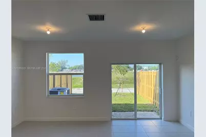12436 NW 23rd Ct #12436, Miami, FL 33167 - Photo 9