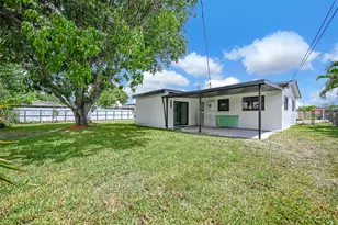 18530 NW 42nd Ave, Miami Gardens, FL 33055 - Photo 39