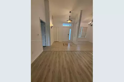 3262 SW Cohutta St, Port Saint Lucie, FL 34953 - Photo 5