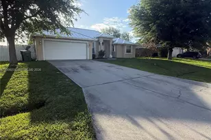 3262 SW Cohutta St, Port Saint Lucie, FL 34953 - Photo 1