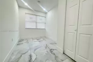 1649 NE 8th Ave, Fort Lauderdale, FL 33305 - Photo 15