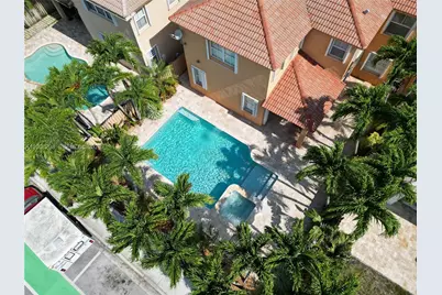 11480 NW 82th Terrace, Doral, FL 33178 - Photo 5