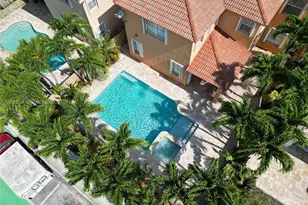 11480 NW 82th Terrace, Doral, FL 33178 - Photo 5