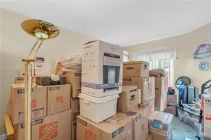 1013 NW 132nd Ave W, Miami, FL 33182 - Photo 19