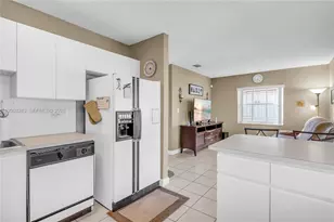 1013 NW 132nd Ave W, Miami, FL 33182 - Photo 11
