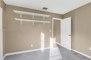 1013 NW 132nd Ave W, Miami, FL 33182 - Photo 23