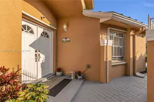 1013 NW 132nd Ave W, Miami, FL 33182 - Photo 3