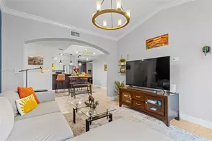 14435 NW 83rd Pl, Miami Lakes, FL 33016 - Photo 9