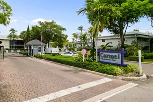 903 NE 199th St, Miami, FL 33179 - Photo 47