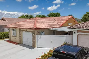 18153 SW 143rd Pl, Miami, FL 33177 - Photo 3
