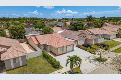 18153 SW 143rd Pl, Miami, FL 33177 - Photo 37
