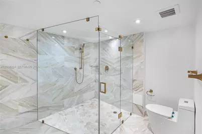 2000 Towerside Ter #1506, Miami, FL 33138 - Photo 39