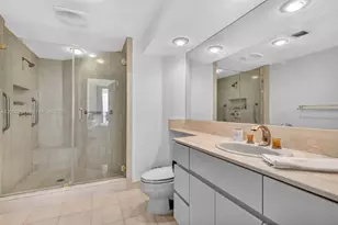 3000 Island Blvd, Aventura, FL 33160 - Photo 29