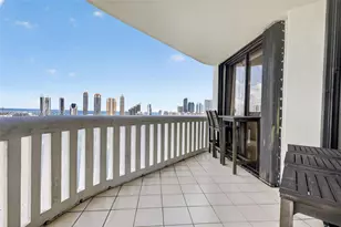 3000 Island Blvd, Aventura, FL 33160 - Photo 37