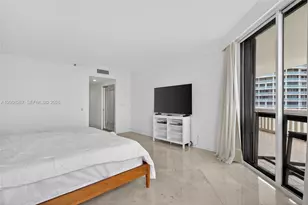 3000 Island Blvd, Aventura, FL 33160 - Photo 23
