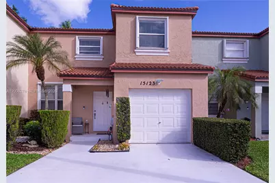15123 NW 8th St, Pembroke Pines, FL 33028 - Photo 13