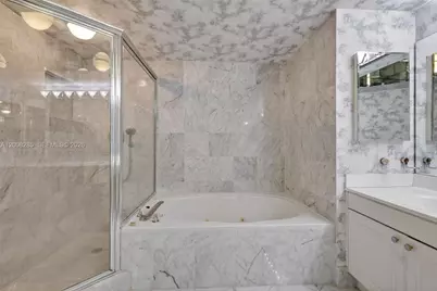 3640 Yacht Club Dr #1602, Aventura, FL 33180 - Photo 17