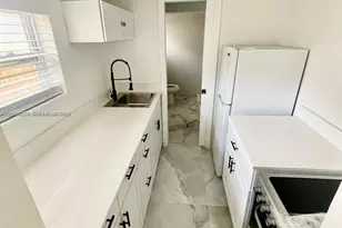 1649 NE 8th Ave, Fort Lauderdale, FL 33305 - Photo 1