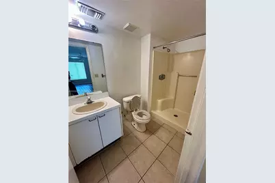 5627 Blue Shadows Court #3, Orlando, FL 32811 - Photo 5